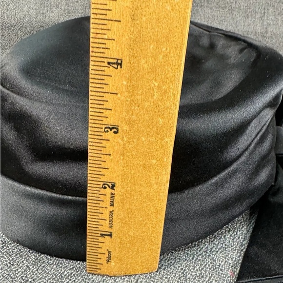 Vintage Black Satin Hat with Bow Miss Alice by Lord Taylor Church Derby Fancy - Picture 12 of 13